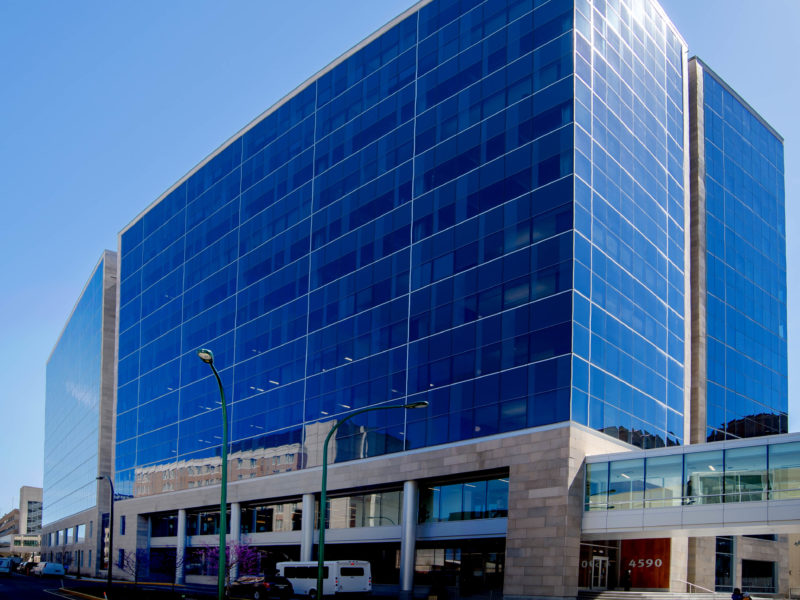 The BJC and WASHU Mid-Campus Center building