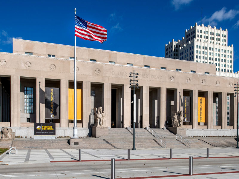 Front of Soldiers Memorial Military Museum