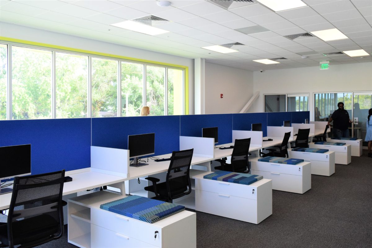 Computer lab in the BGCSTL Teen Center of Excellence