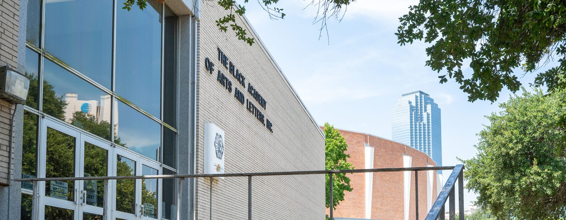 Exterior image of The Black Academy of Arts and Letters in Dallas